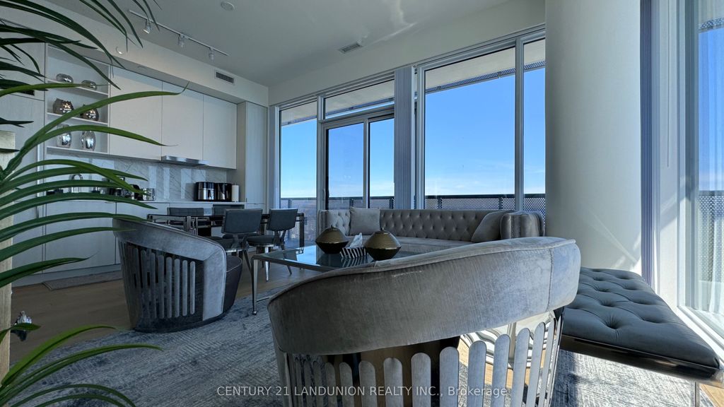 Photo of 138 Downes Street #PH206, Toronto, ON M5E 0E4 (MLS # C10425463)