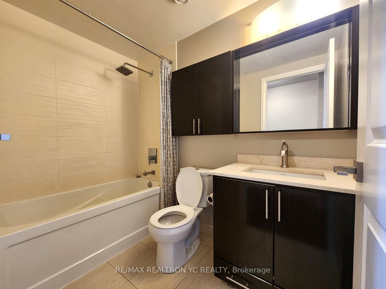 7171 Yonge Street 408