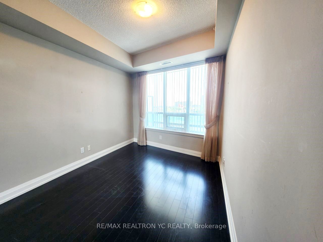 7171 Yonge Street 408