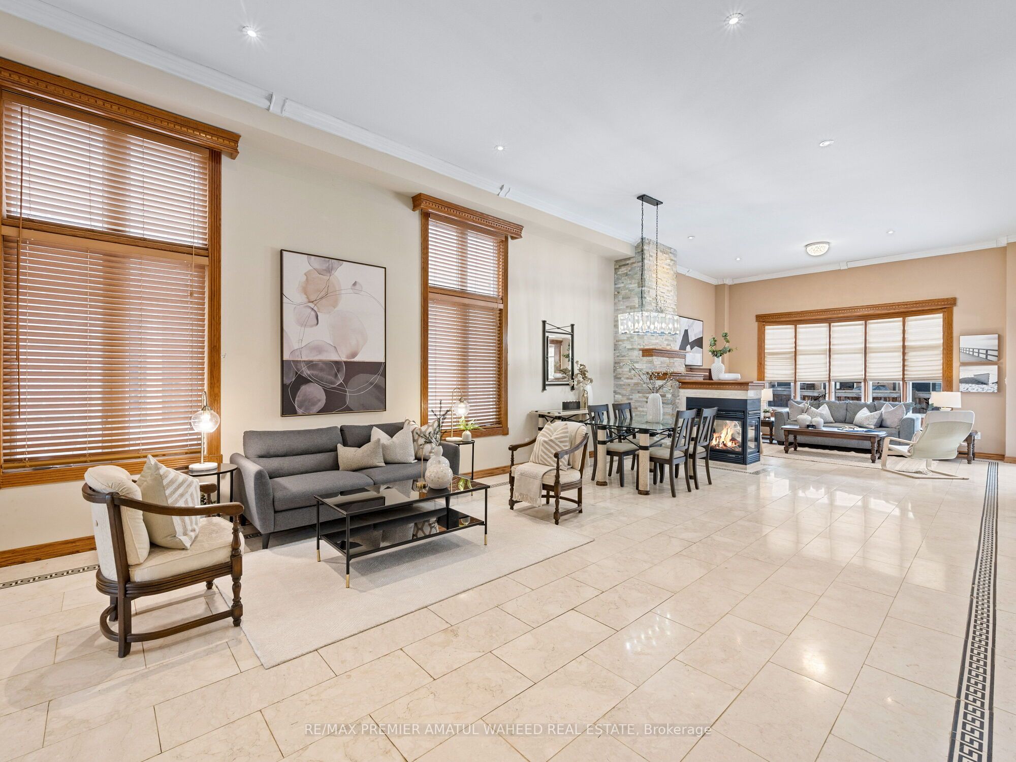 96 Wardlaw Place