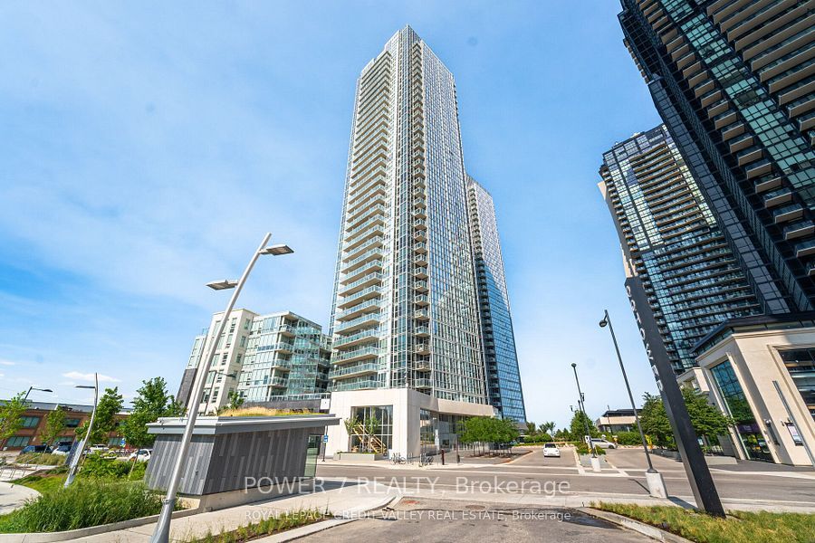 Photo of 2908 Highway 7 Road #319, Vaughan, ON L4K 0K5 (MLS # N13422198)