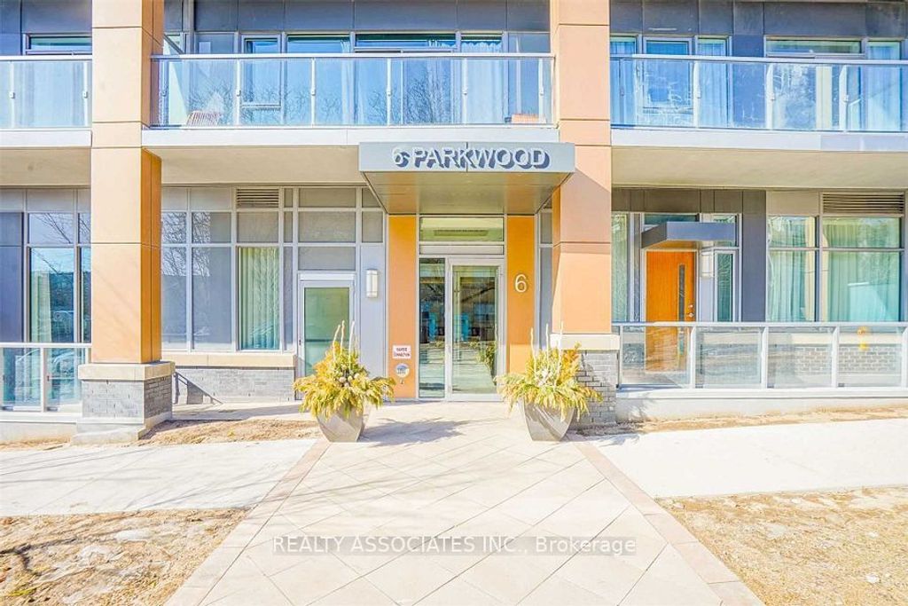 Photo of 6 Parkwood Avenue #307, Toronto, ON M4V 1V1 (MLS # C12976126)