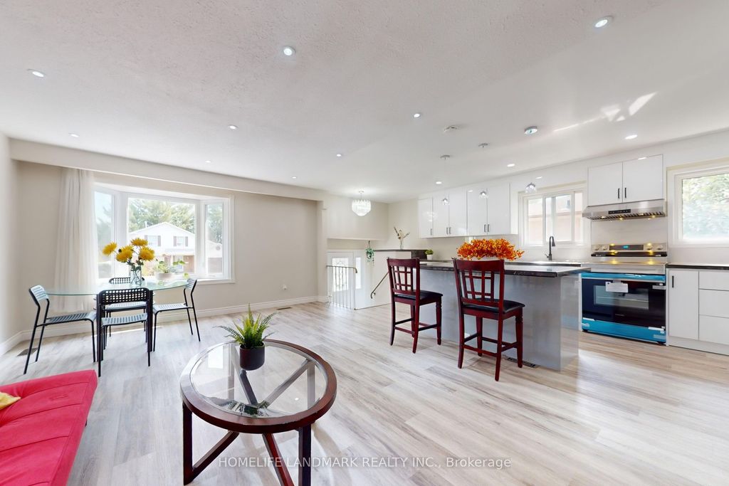 Photo of 2203 Council Ring Road, Mississauga, ON L5L 1B6 (MLS # W12425773)