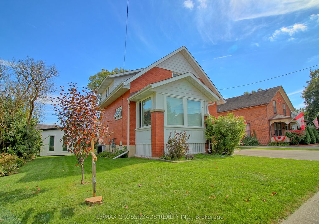 Photo of 39 Young Street, Woolwich, ON N0B 2N0 (MLS # X12587206)
