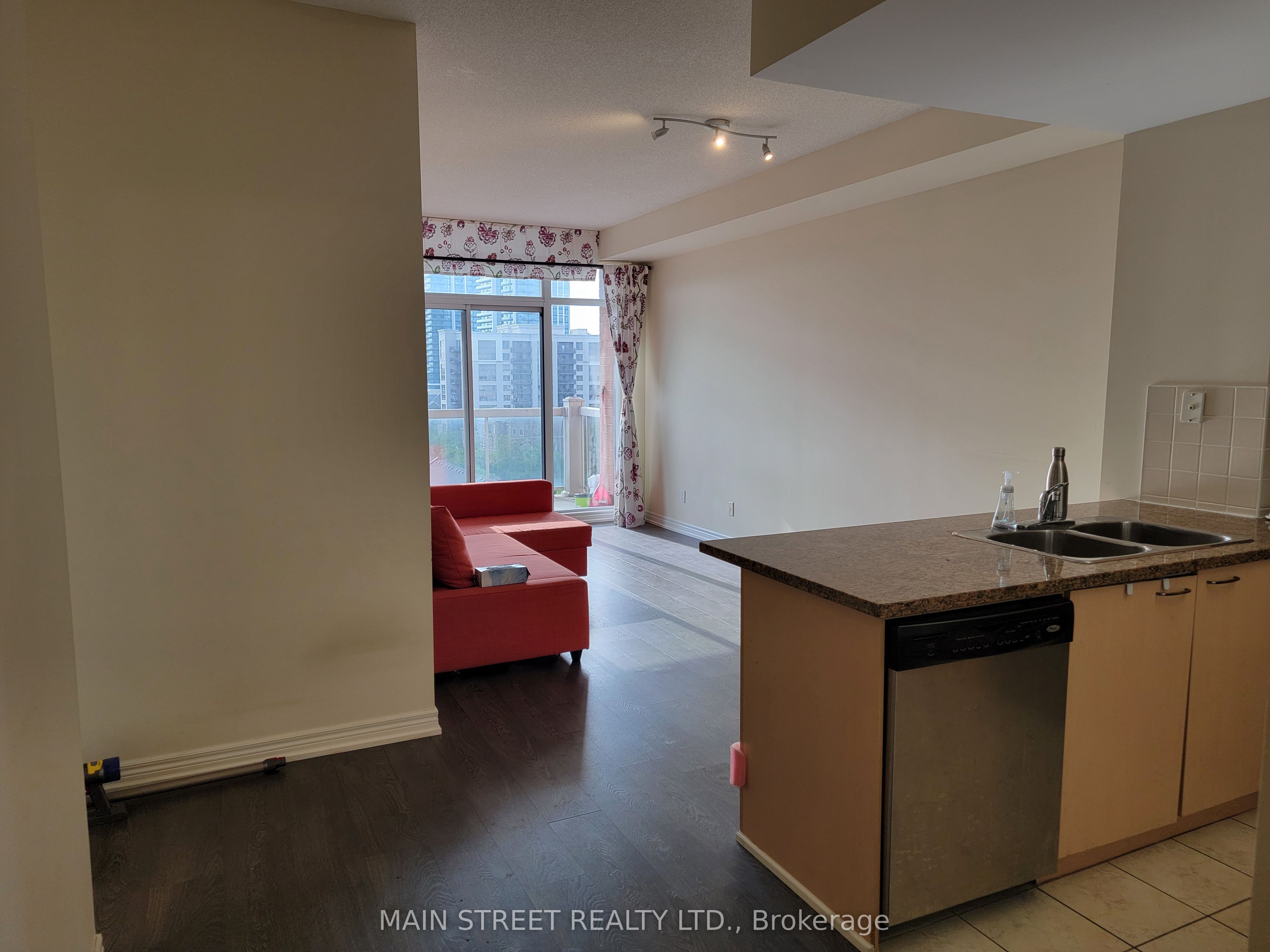 25 Times Avenue 1005