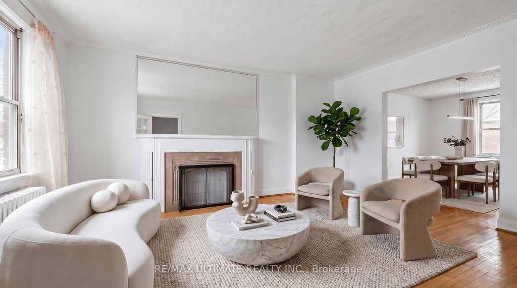 Photo of 463 Oakwood Avenue, Toronto, ON M6E 2W4 (MLS # C13671326)