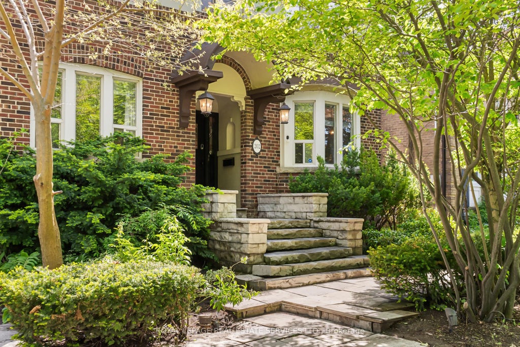 Photo of 202 Dinnick Crescent, Toronto, ON M4N 1M3 (MLS # C13212630)