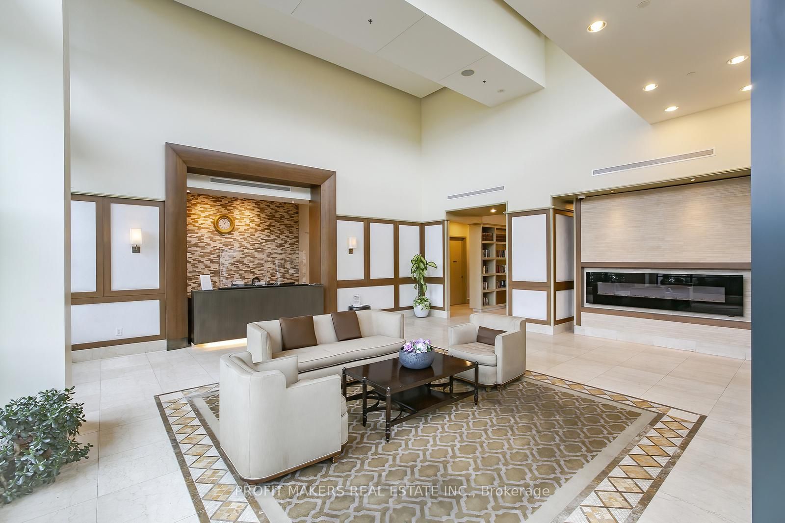 100 John Street 901