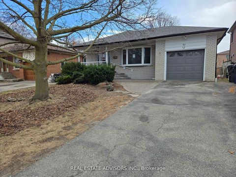 87 Euclid Avenue Toronto ON M1C 1J8