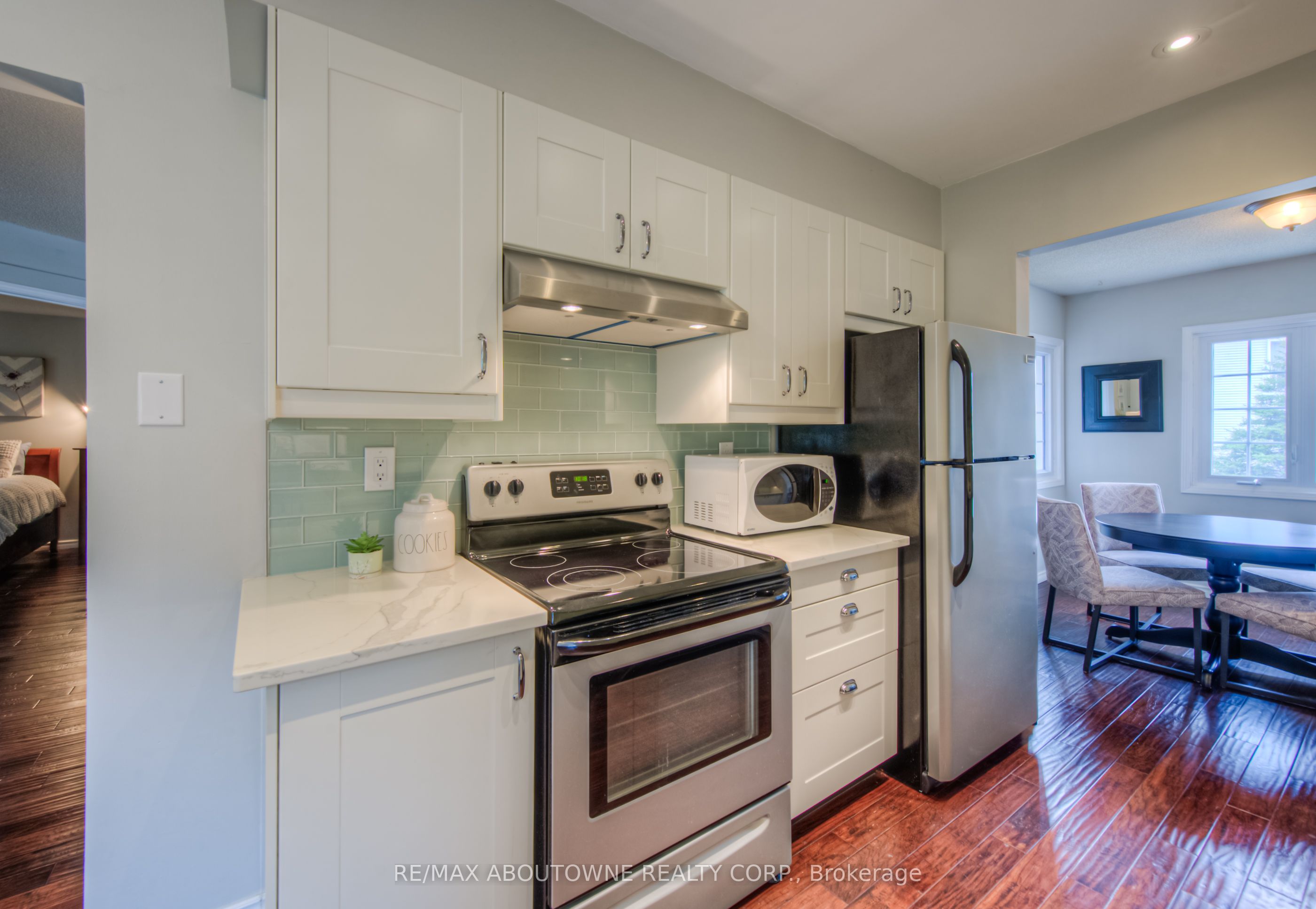 2110 Cleaver Avenue 245