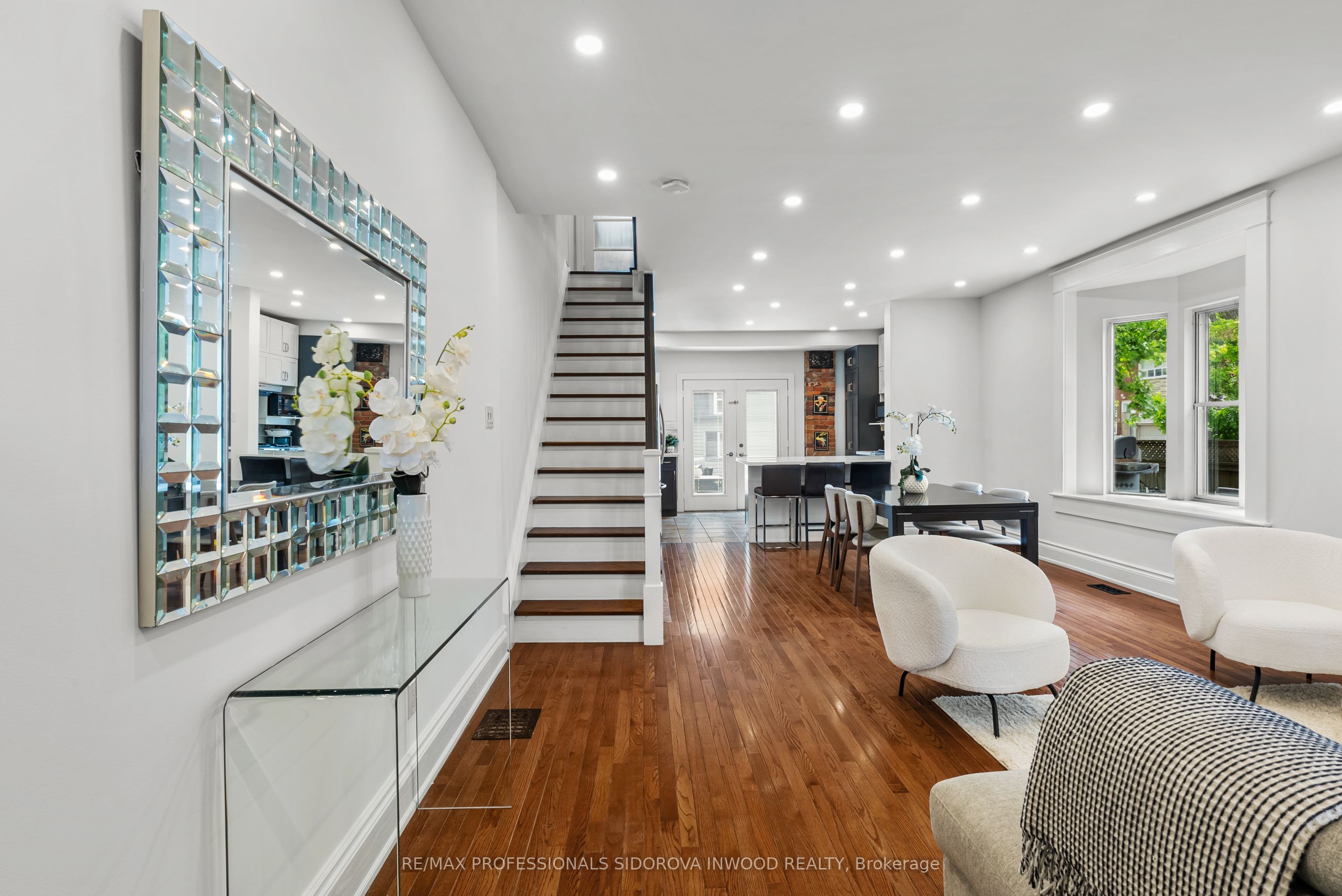 224 Gilmour Avenue
