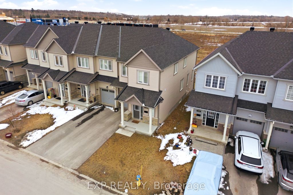 Photo of 116 Main Halyard Lane, Barrhaven, ON K2J 7B6 (MLS # X12954724)