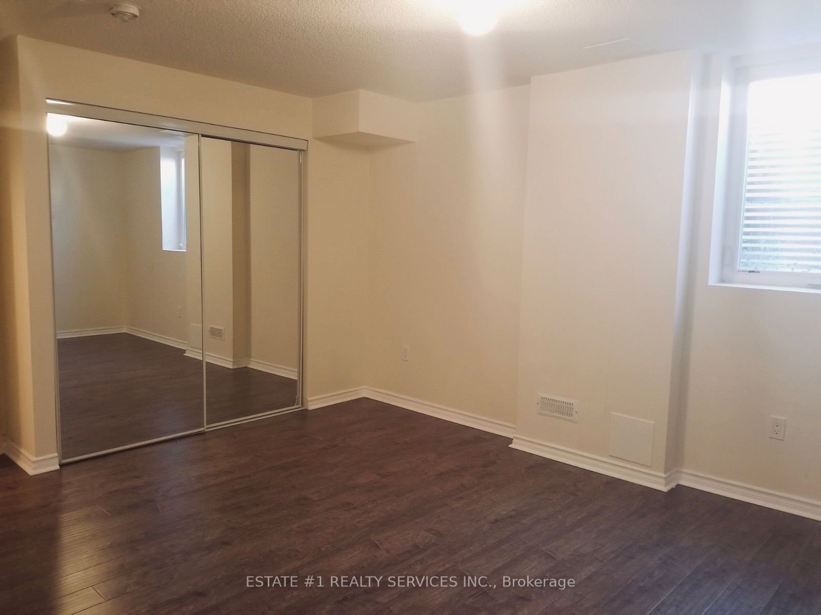 12 Locarno Street (Bsmt)