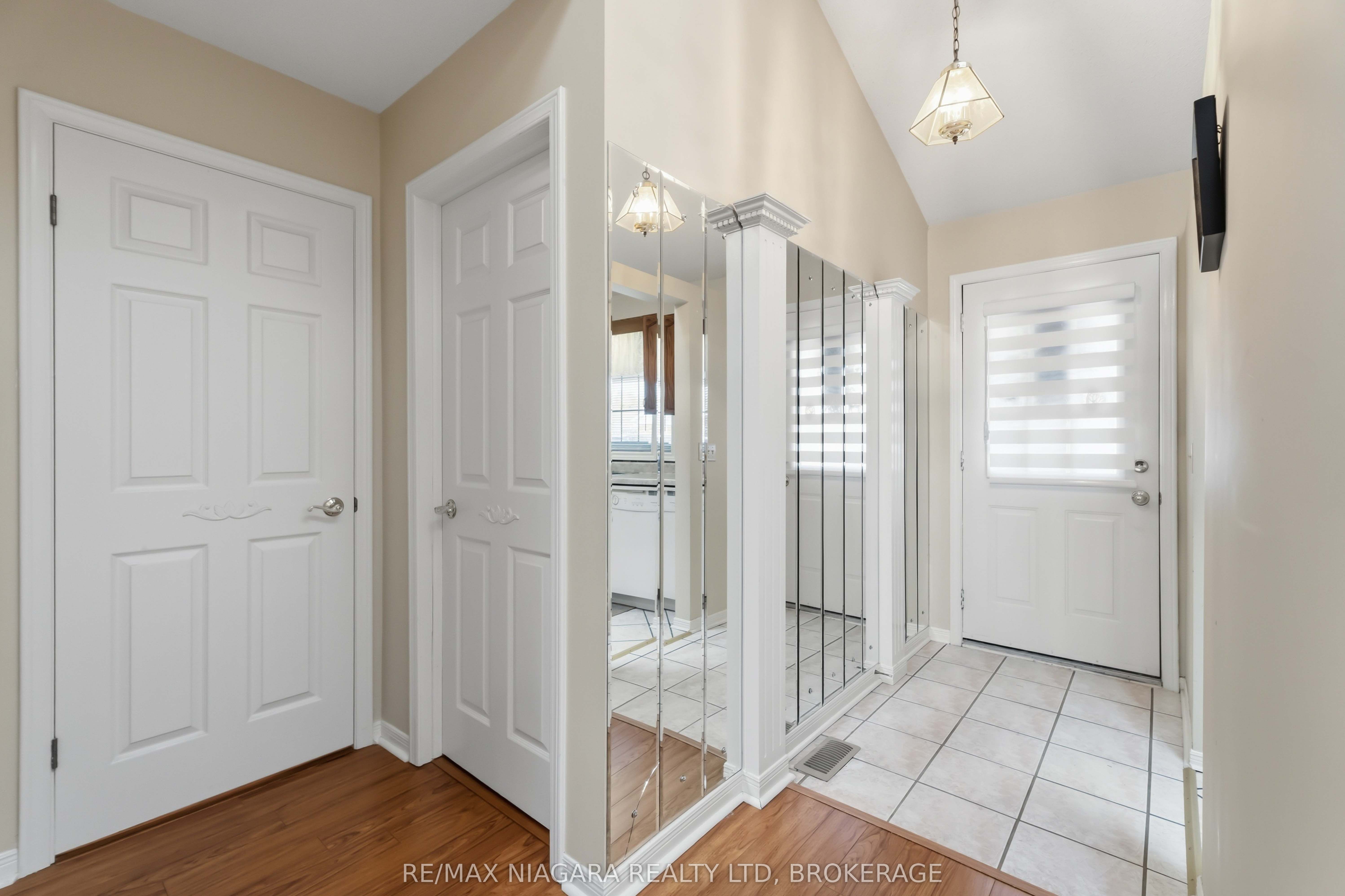 4117 Apple Blossom Lane 9