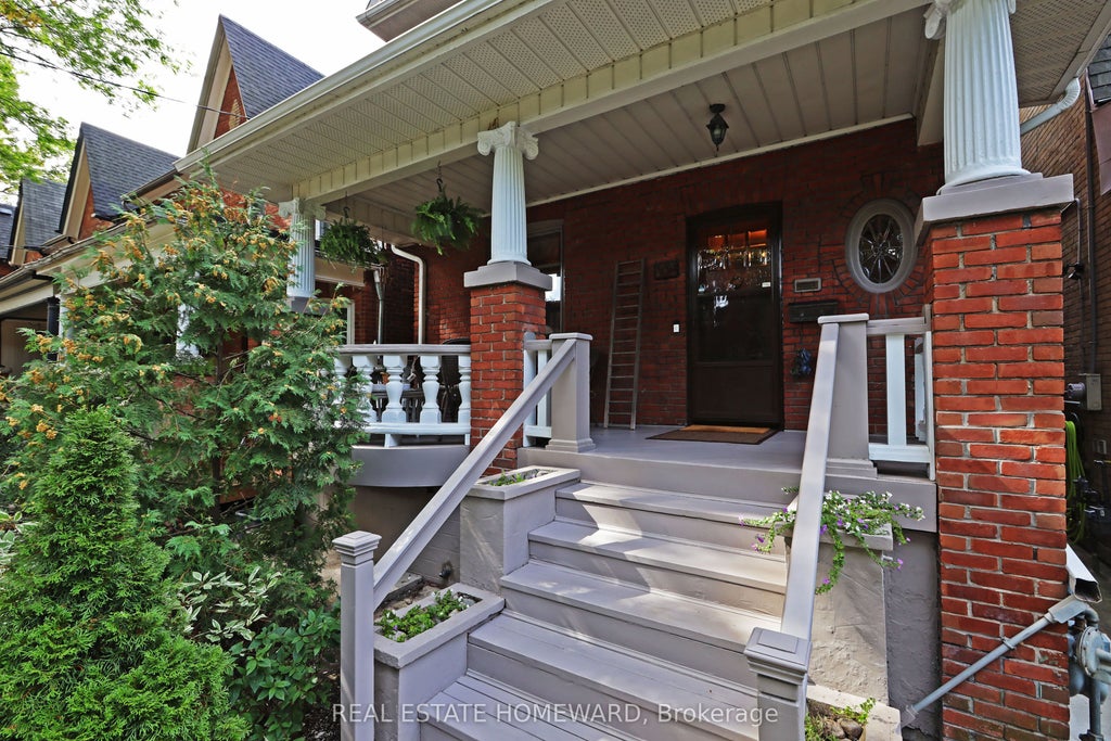 Photo of 174 Heward Avenue, Toronto, ON M4M 2T7 (MLS # E13818356)
