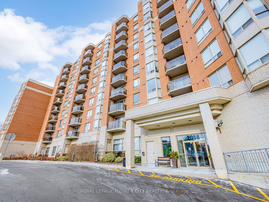 Photo of 2088 Lawrence Avenue W #404, Toronto, ON M9N 1J1 (MLS # W12941958)