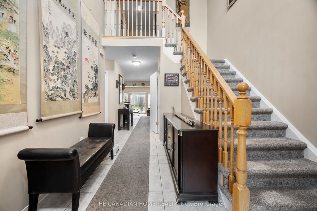 Photo of 31 Olivewood Way, Cambridge, ON N3C 4N9 (MLS # X12500916)