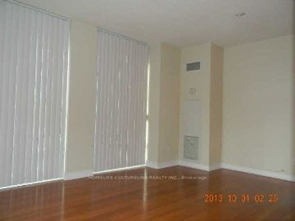 Photo of 763 Bay Street #1109, Toronto, ON M5G 2R3 (MLS # C12900968)