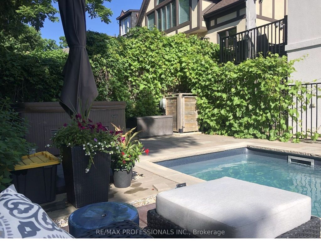 Photo of 12 Walford Road, Toronto, ON M8X 2P1 (MLS # W12759510)