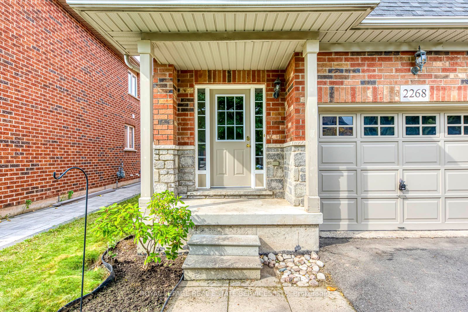2268 Highcroft Road