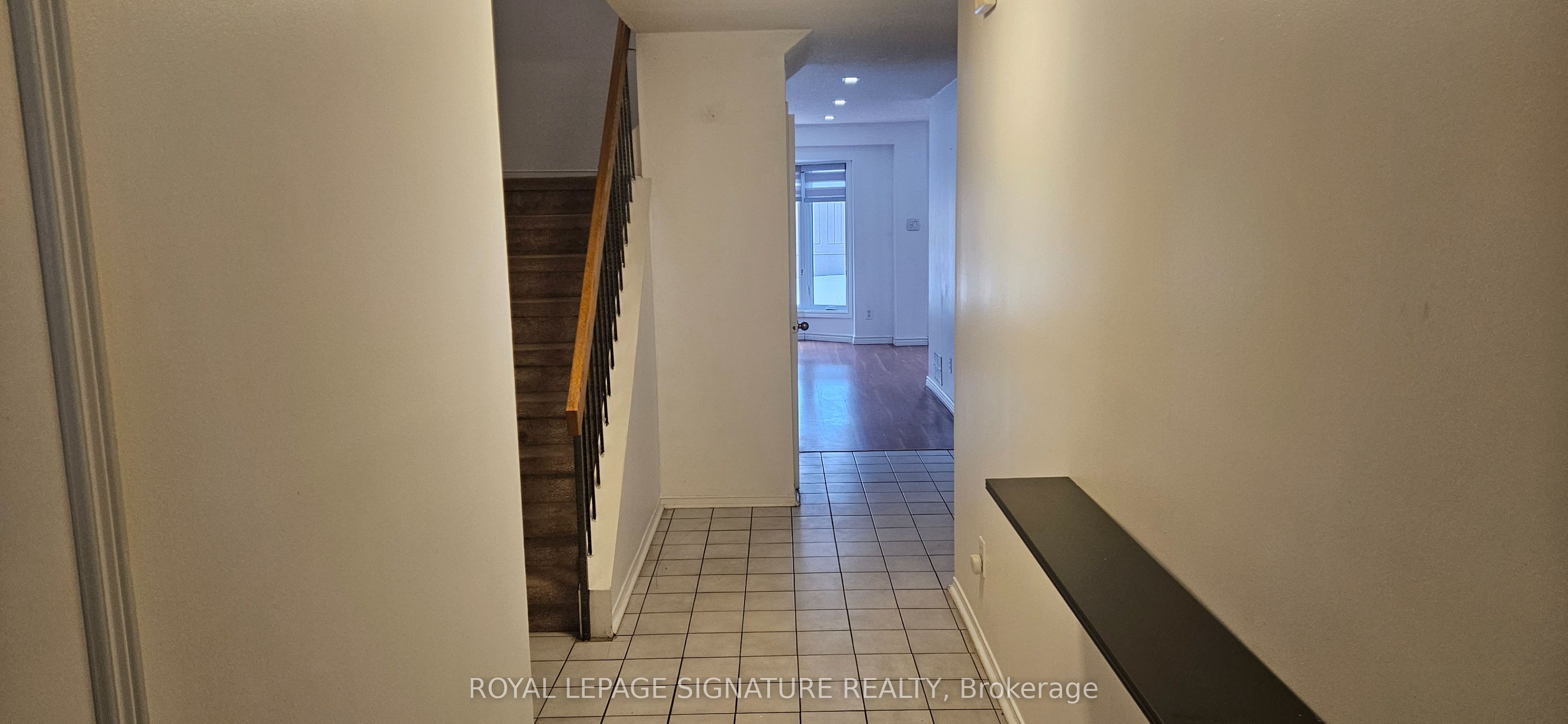 1039 Cedarglen Gate 15