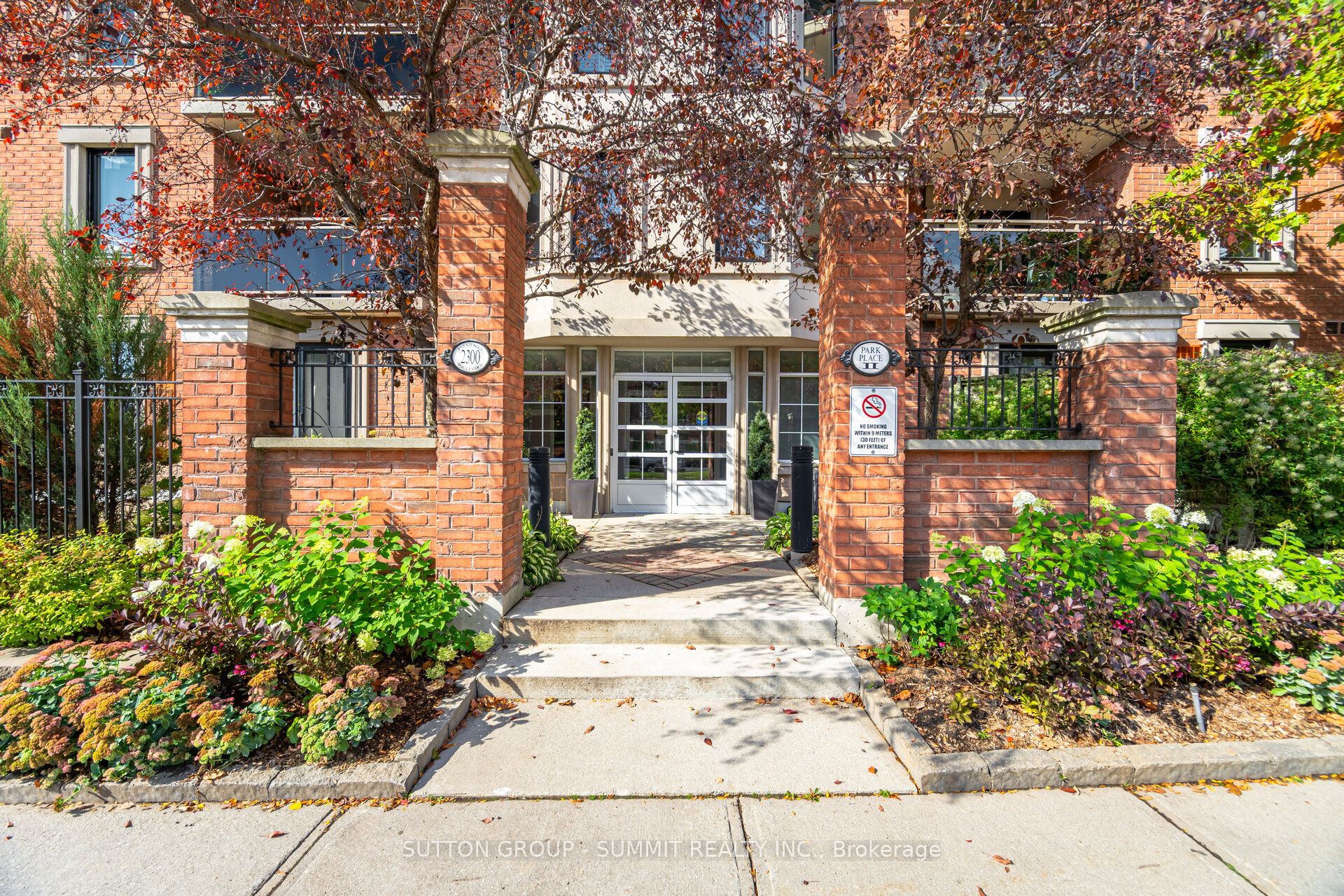 2300 Parkhaven Boulevard 207