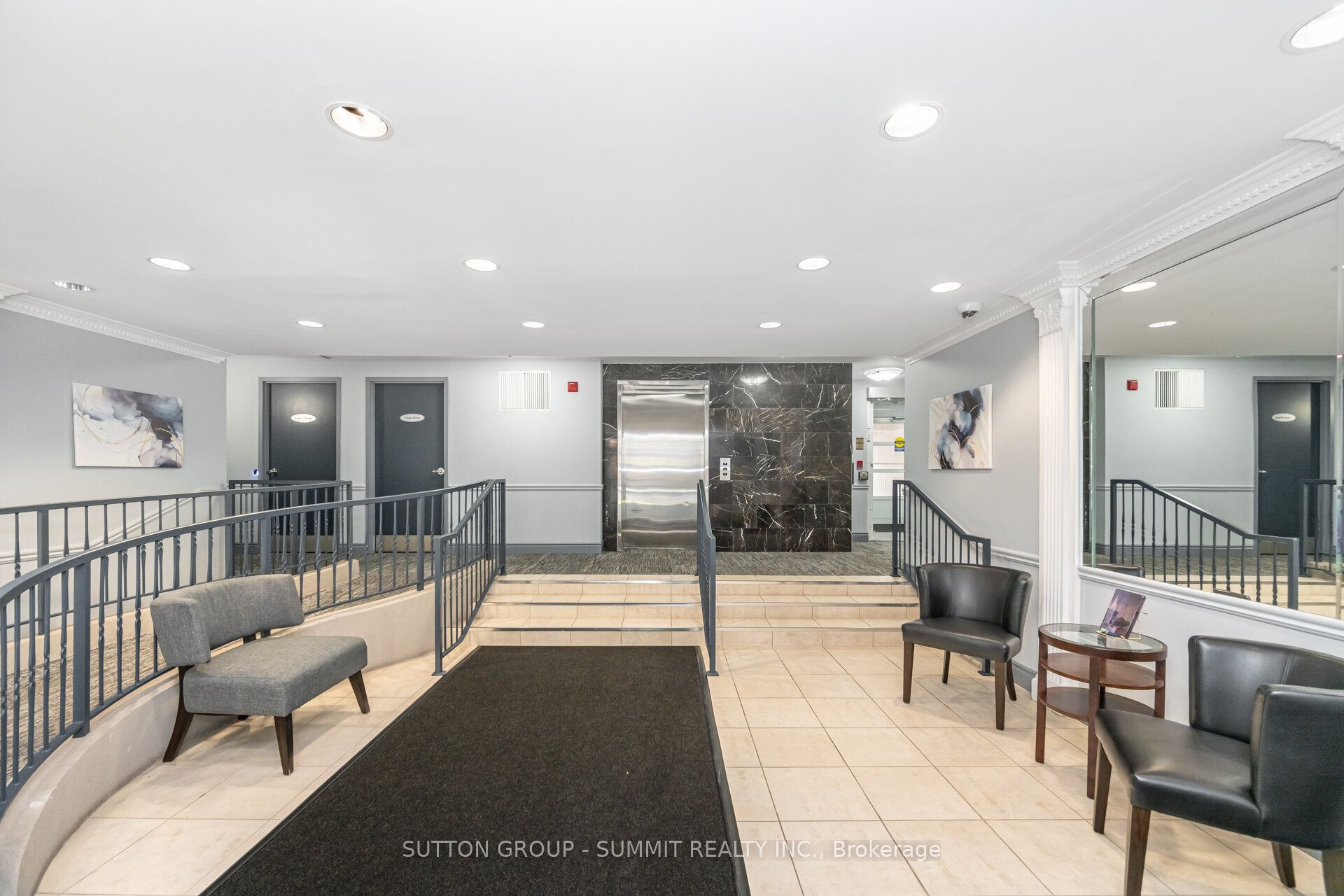 2300 Parkhaven Boulevard 207
