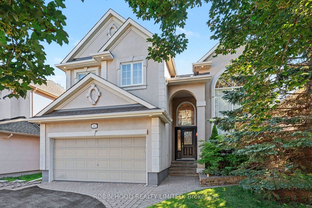 Photo of 92 Broughton Street, Ottawa Centre, ON K2K 3N4 (MLS # X13660000)