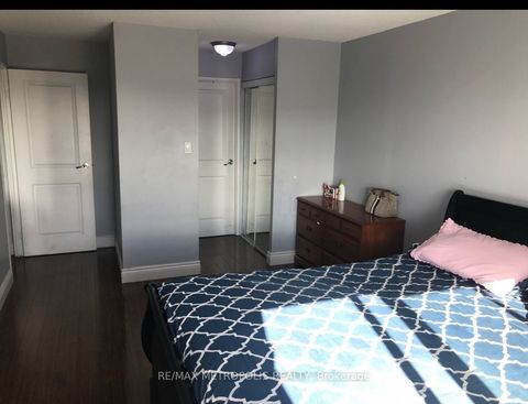 21 Markbrook Lane 1609 Toronto ON M9V 5E4