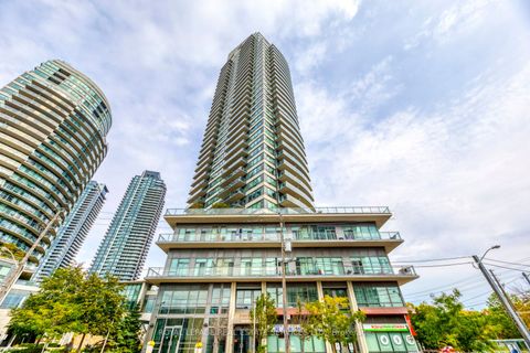 2240 Lake Shore Boulevard W 802 Toronto ON M8V 0B1
