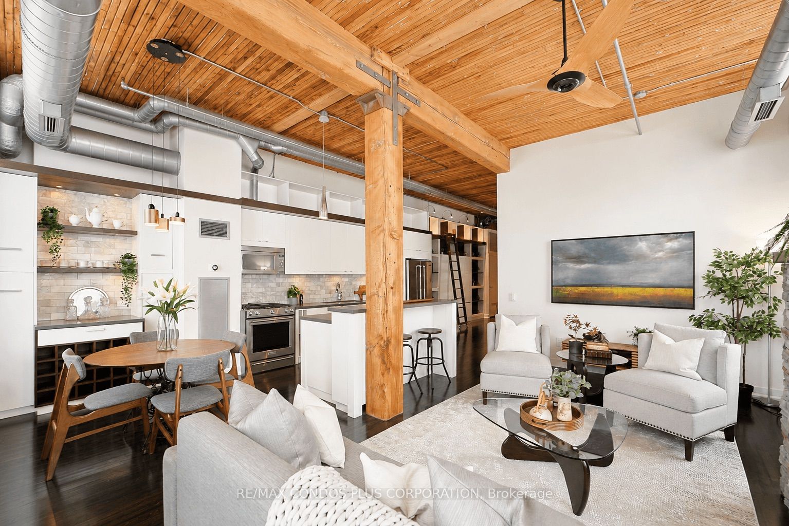 993 Queen Street W 225
