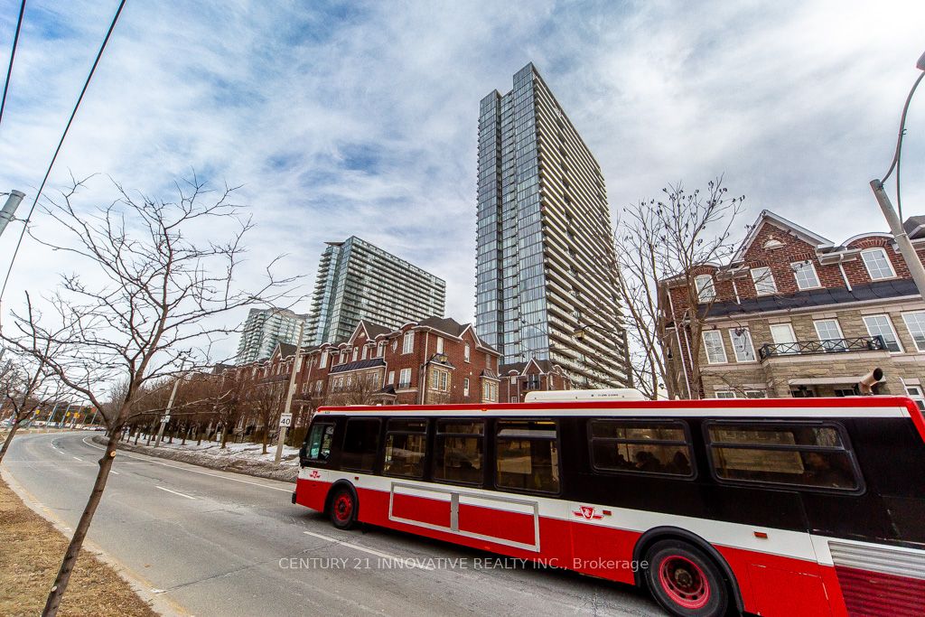 105 The Queensway Way 1107