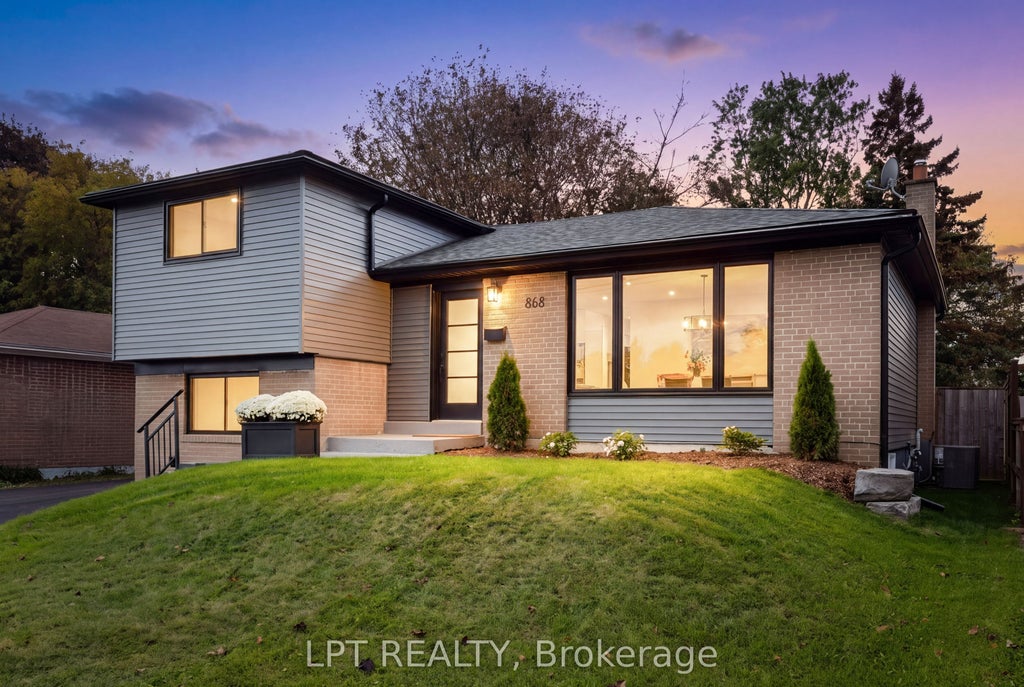 Photo of 868 Liverpool Road, Pickering, ON L1W 1S4 (MLS # E13886452)
