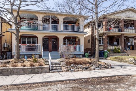 52 Wineva Avenue main Toronto ON M4E 2T2