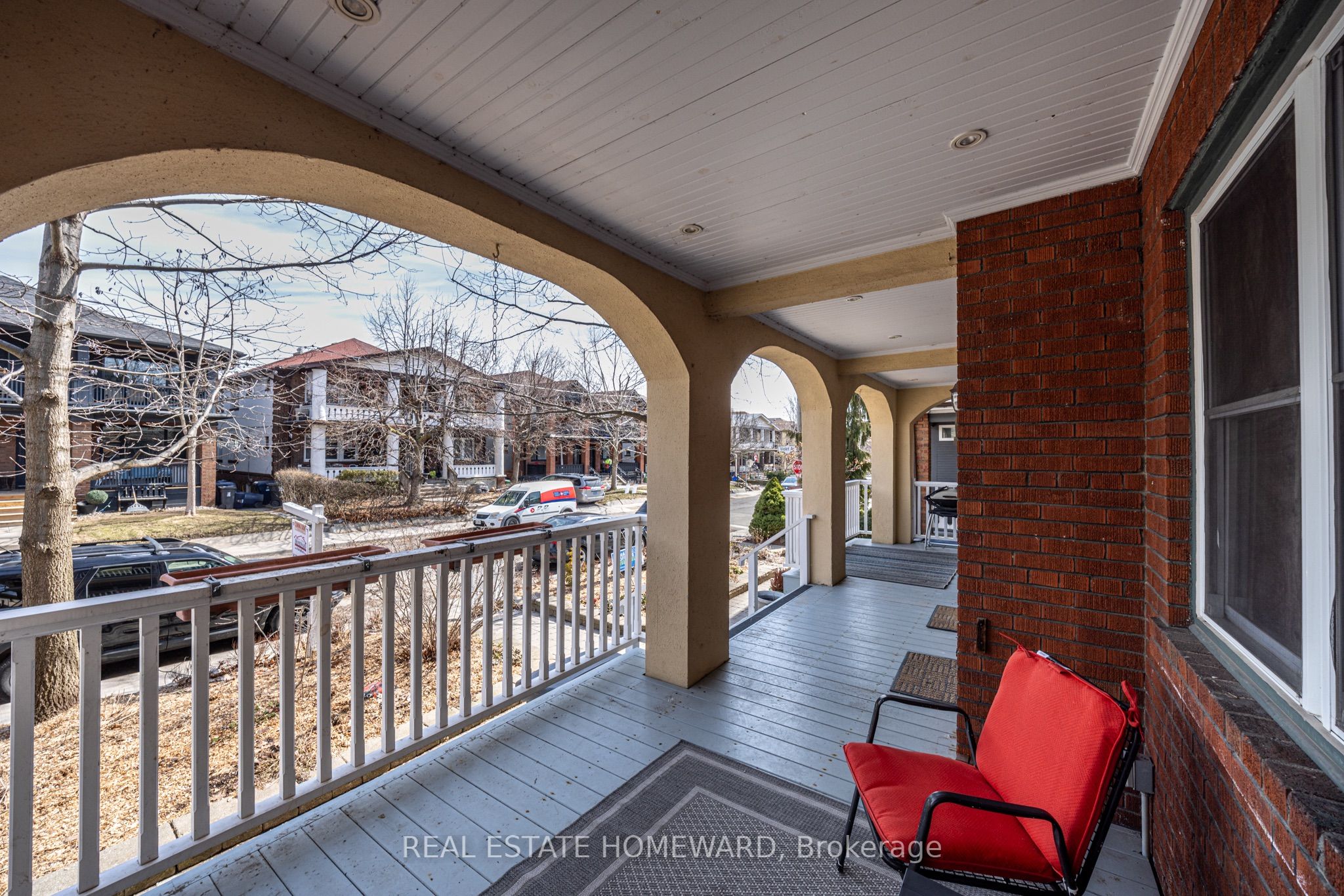 52 Wineva Avenue main