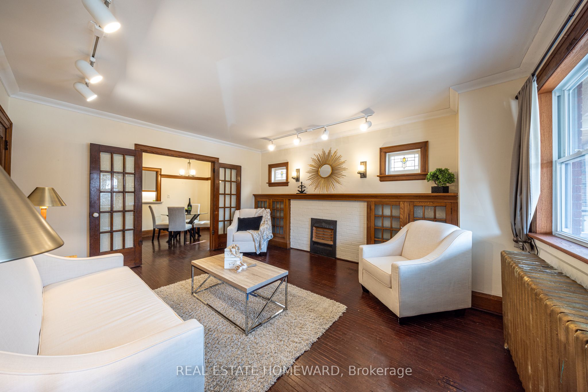 52 Wineva Avenue main