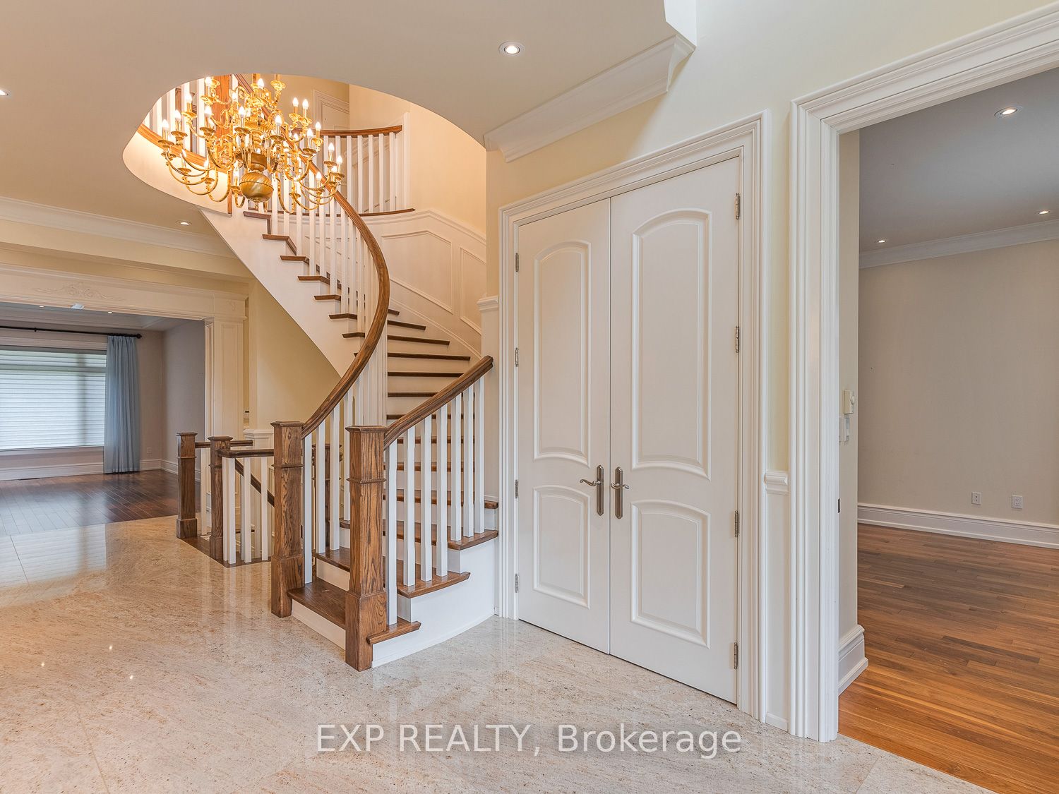 33 Maple Grove Avenue