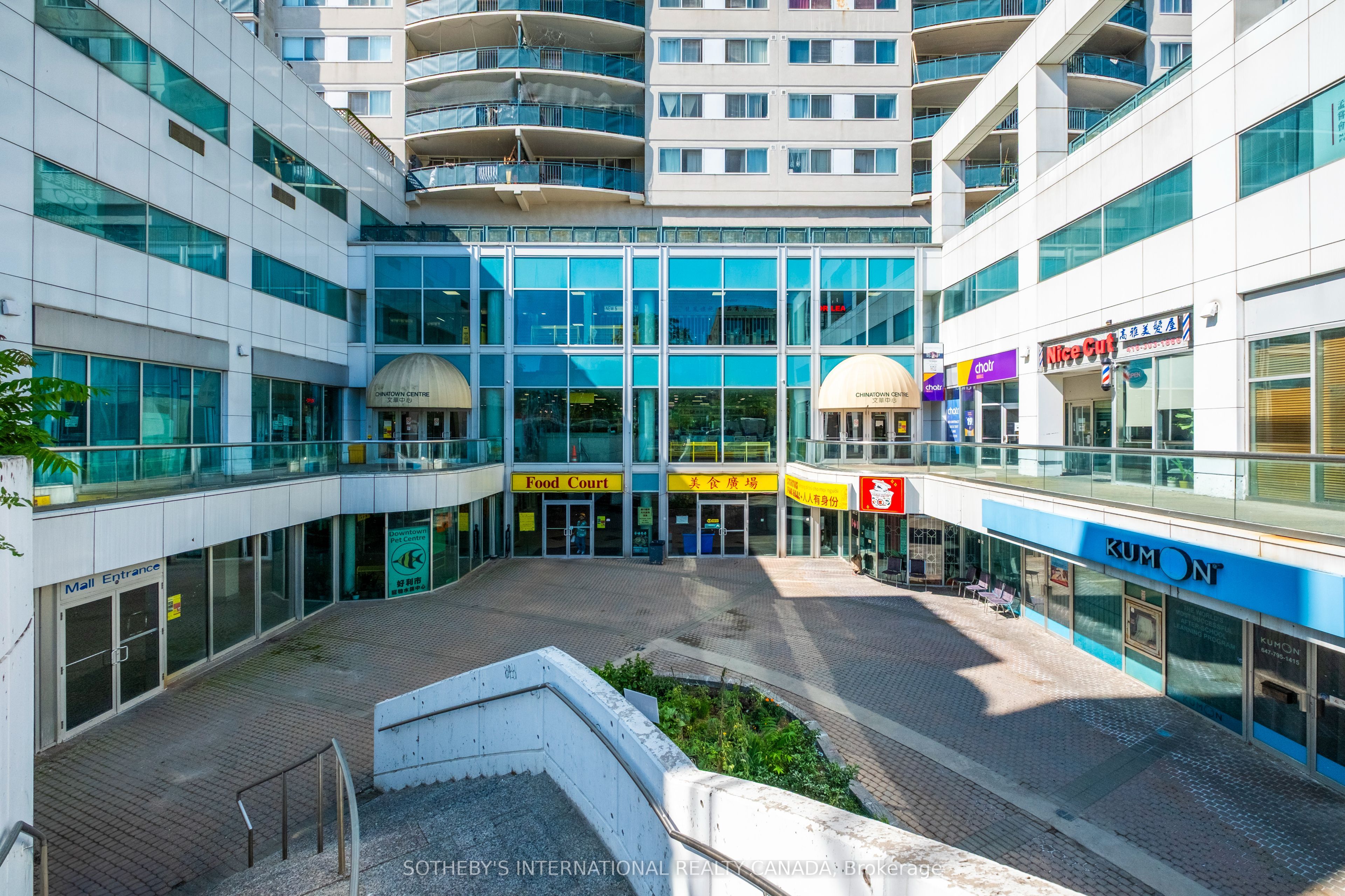 222 Spadina Avenue 237