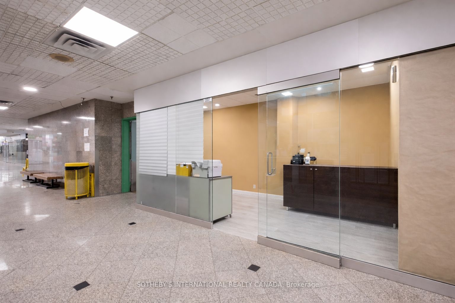 222 Spadina Avenue 237