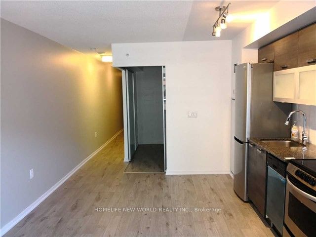 36 Lisgar Street 517E