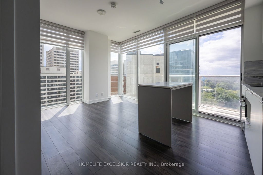 Photo of 33 Helendale Avenue #1410, Toronto, ON M4R 0A4 (MLS # C14109578)