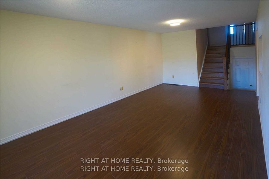 877 Thistle Down Circle upper