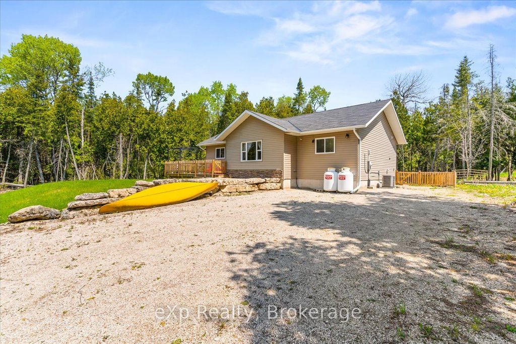 Photo of 19 Murray Avenue, Northern Bruce Peninsula, ON N0H 1W0 (MLS # X12908352)