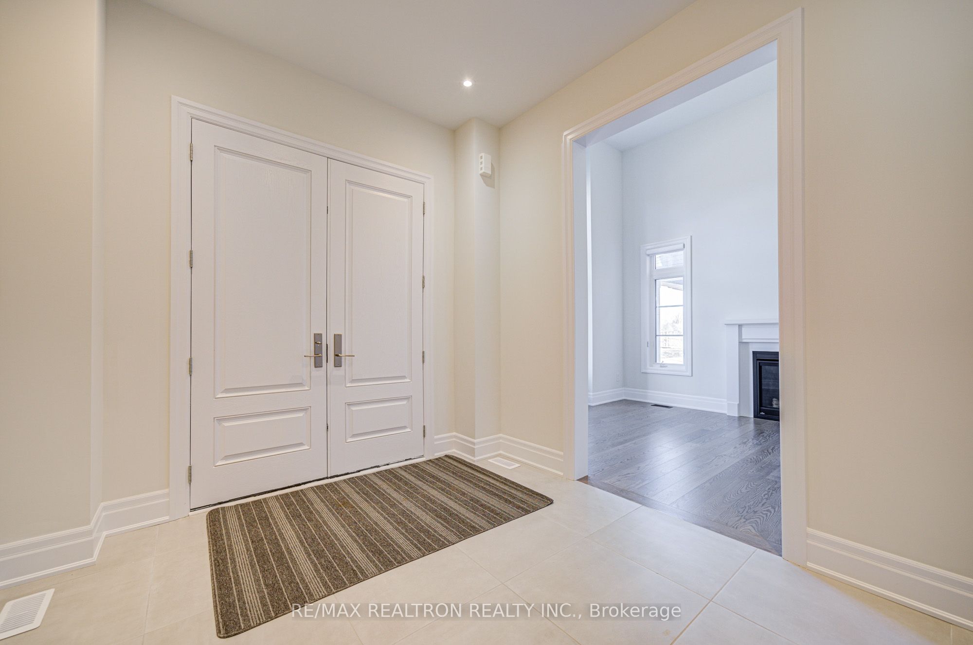 92 Sunny Acre Crescent