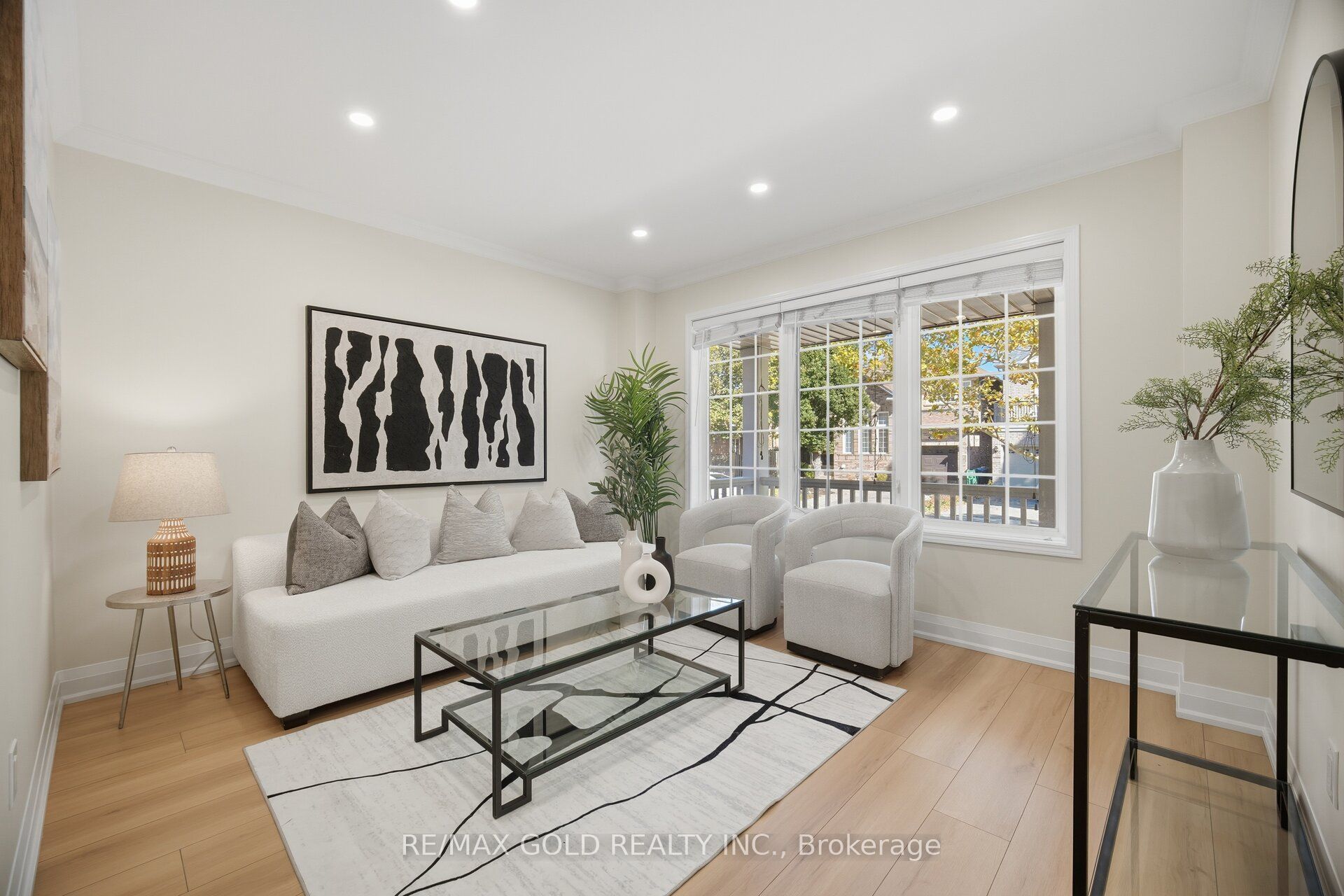 5566 Broadpath Gate