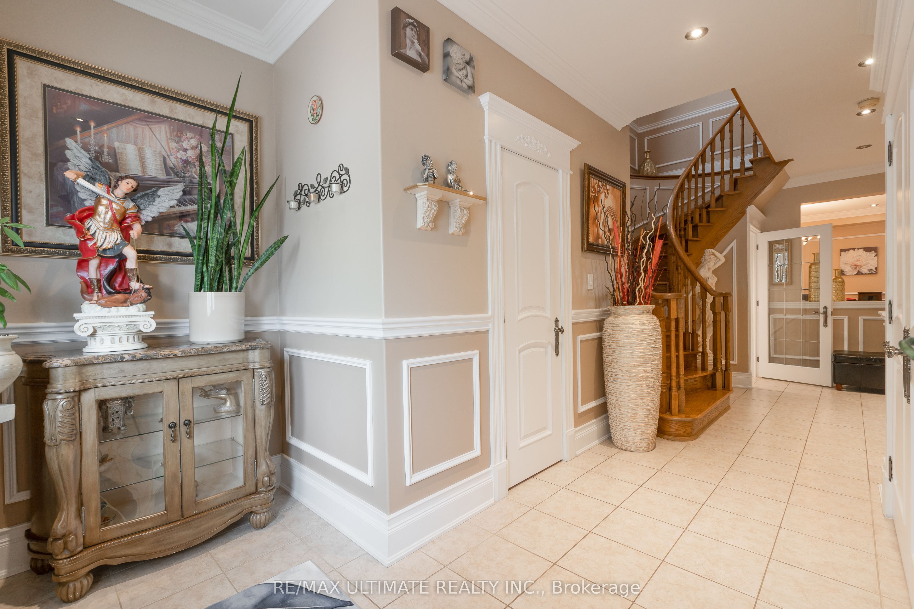 15 Ozner Crescent