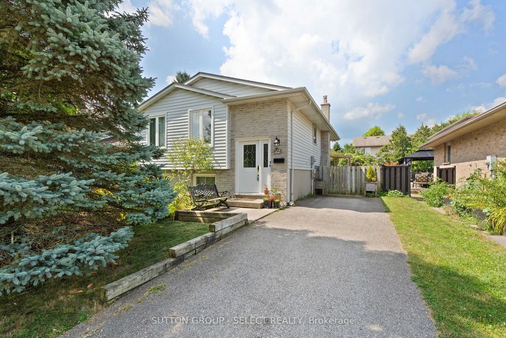 Photo of 72 Blanchard Crescent, London North, ON N6G 4E4 (MLS # X12734440)
