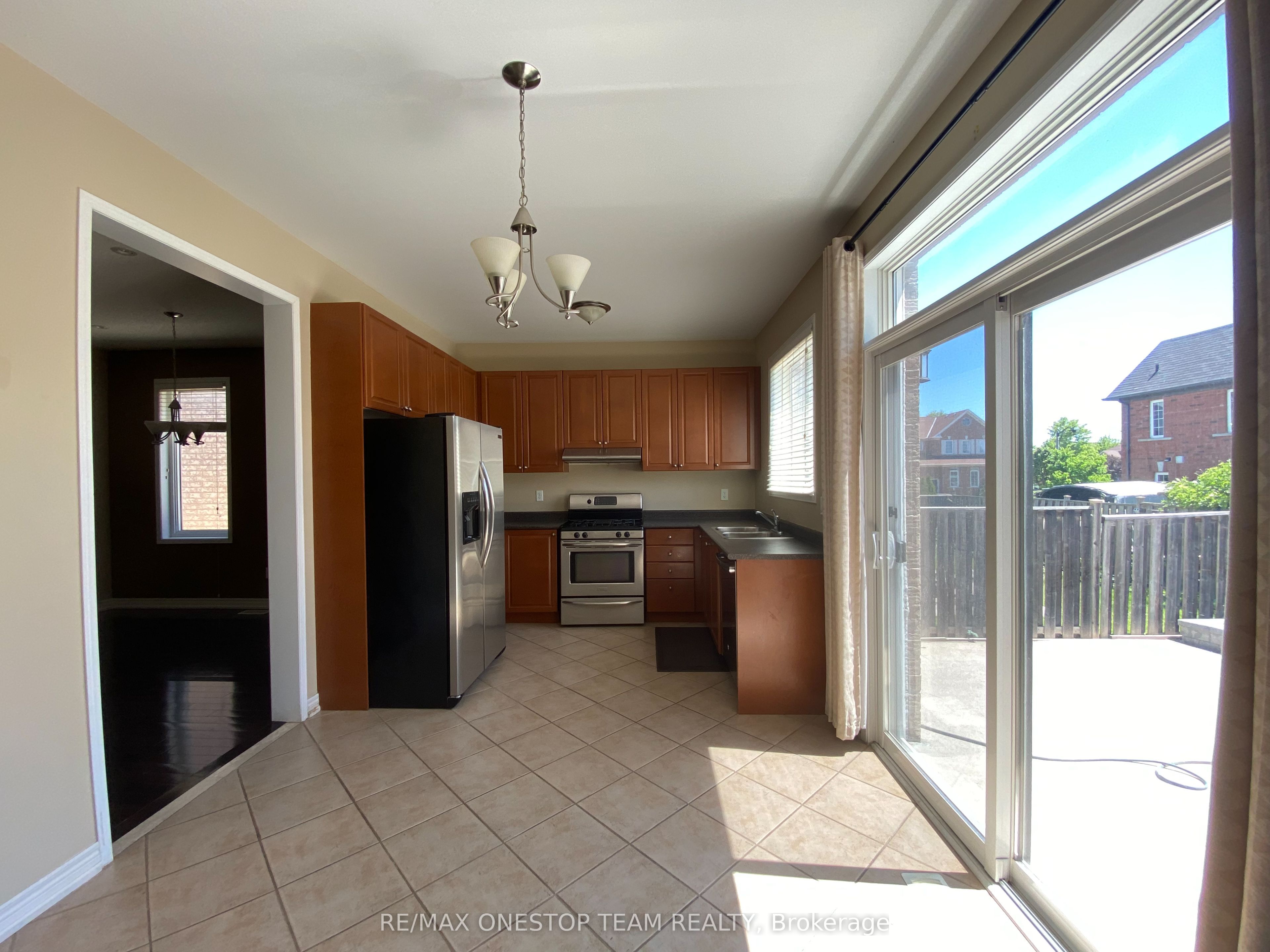 2329 Blue Oak Circle