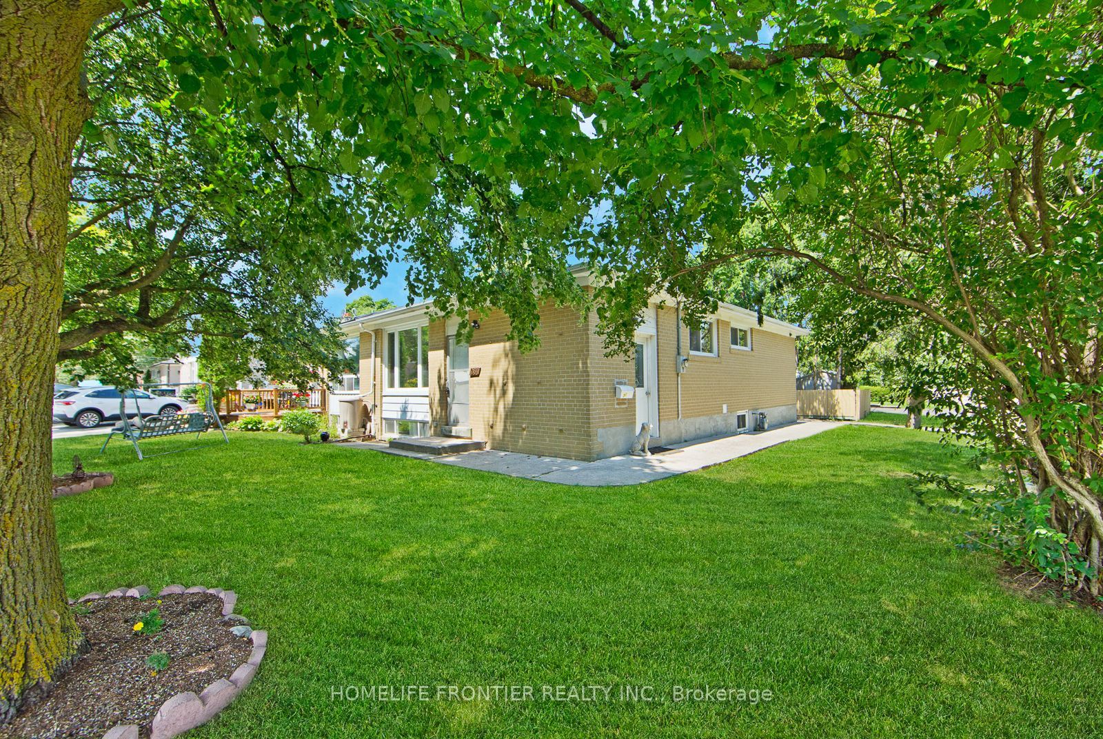 261 Taylor Mills Drive Main Floor