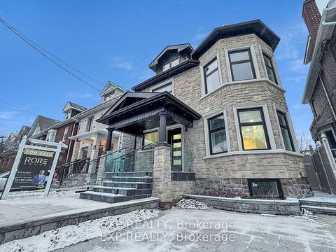 298 Keele Street Toronto ON M6P 2K4